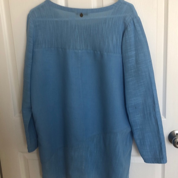 Tunic - Picture 6 of 6